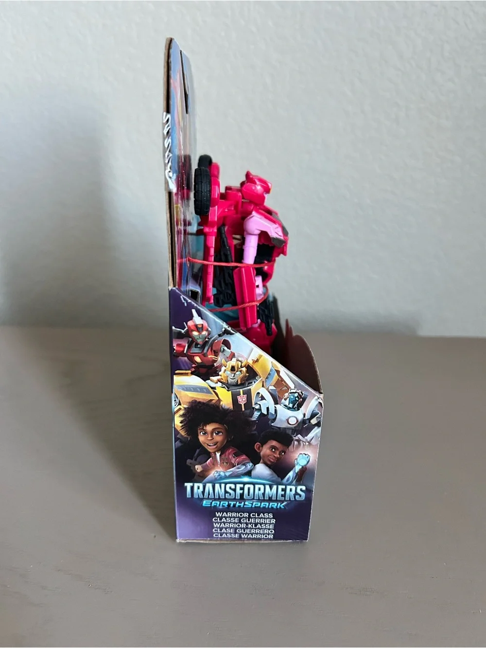 Hasbro Transformers EarthSpark Elita-1 Pink and Magenta Figure